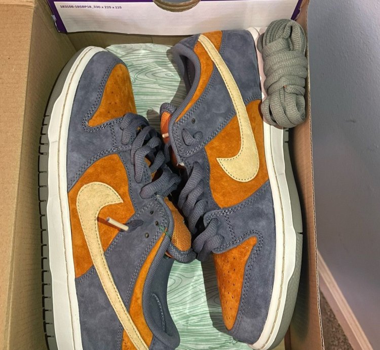 Nike Sb Dunk Low Pro Monarch