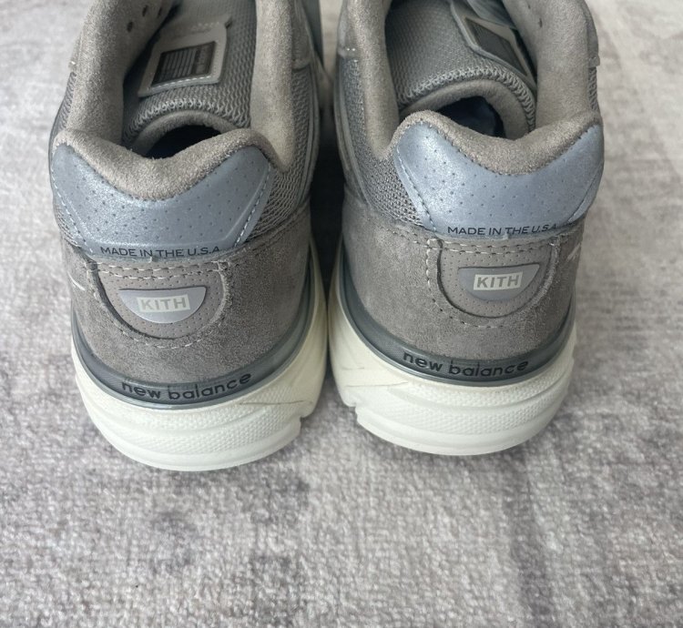 Kith New Balance 990v4 Moonrock