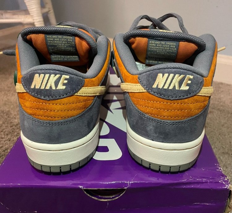 Nike Sb Dunk Low Pro Monarch