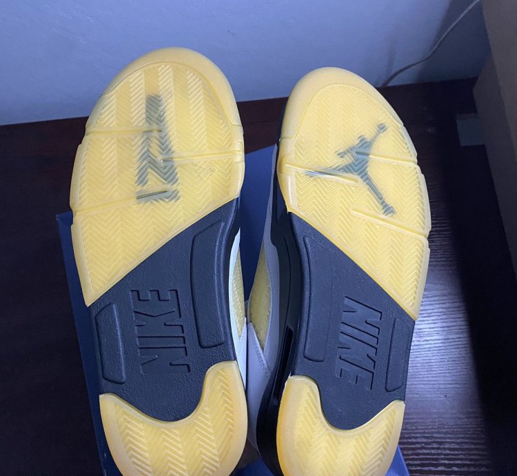 Ma Maniere Dawn Jordan 5 Retro