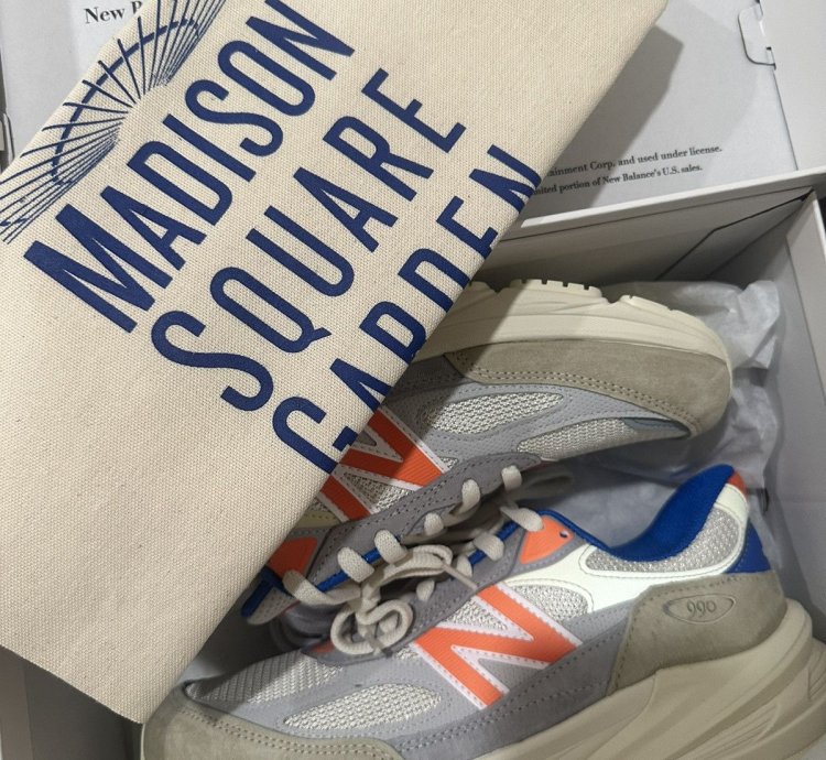 Kith New Balance 990v6