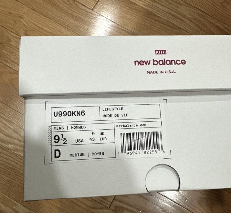 Kith New Balance 990v6
