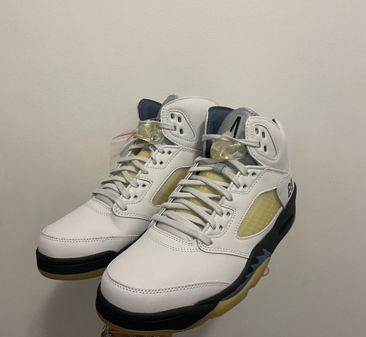 Ma Maniere Jordan 5 Dawn