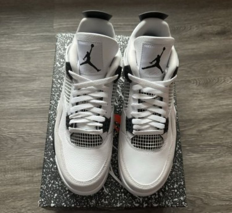 Aj4 Air Jordan 4 Retro Military Black White Sneakers