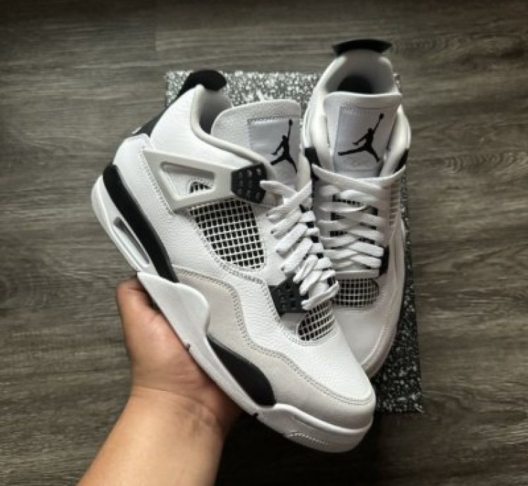 Aj4 Air Jordan 4 Retro Military Black White Sneakers