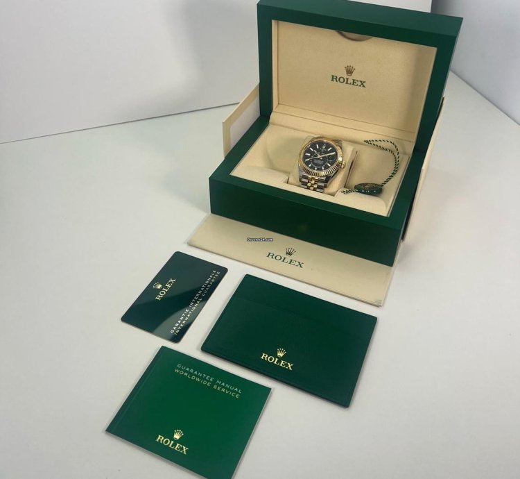 Rolex Sky-dweller Oyster Perpetual Sky-dweller Bi-metal Jubliee 326933