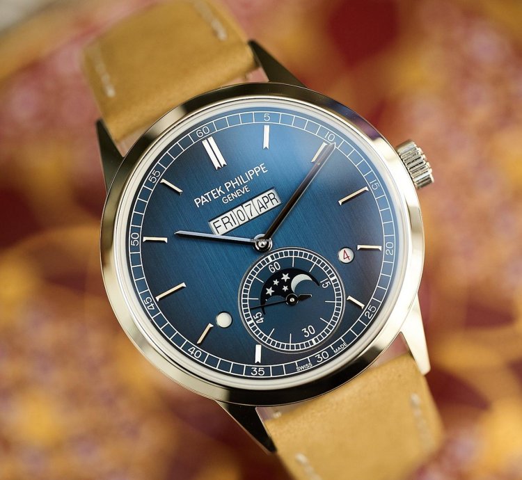 Patek Philippe Perpetual Calendar In-line Perpetual Calendar 5236p-001 Platinum