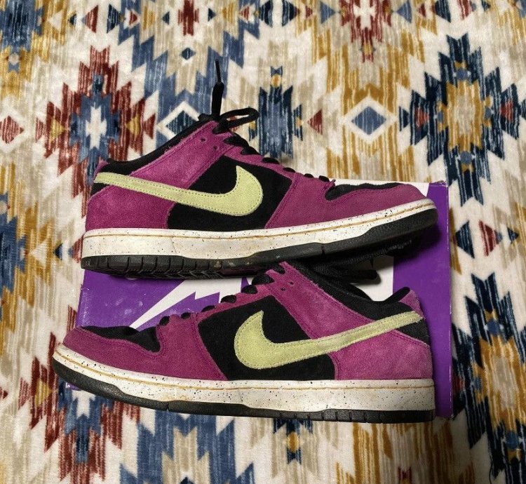 Nike Sb Dunk Low Pro Red Plum