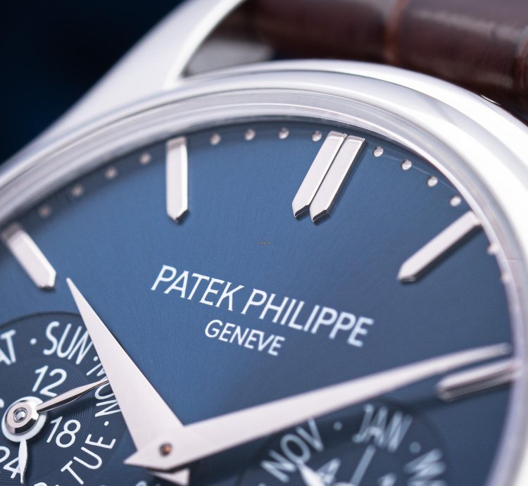 Patek Philippe Perpetual Calendar Platinum Blue Dial 5140p