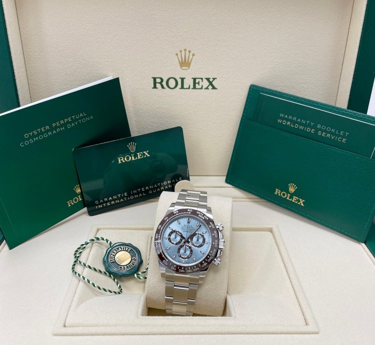 Rolex Daytona Unworn 116506 Daytona Platinum Ice Blue Index Dial 40mm Oyster Bracelet Ceramic