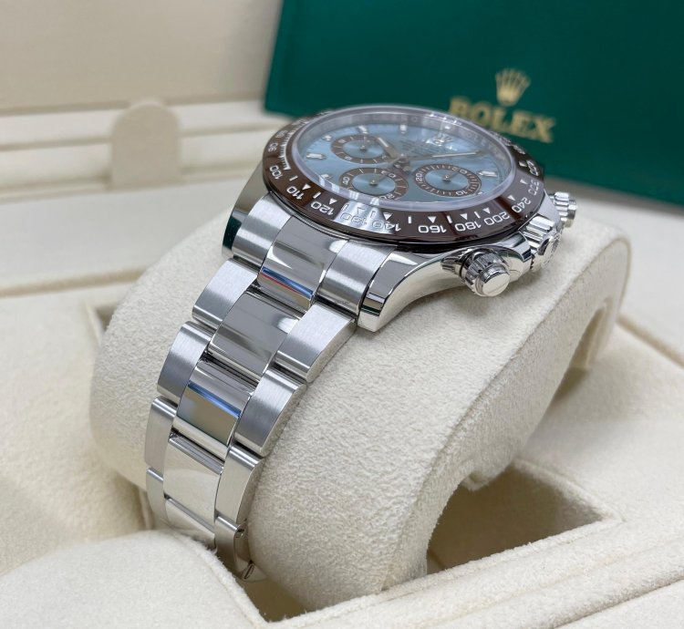 Rolex Daytona Unworn 116506 Daytona Platinum Ice Blue Index Dial 40mm Oyster Bracelet Ceramic