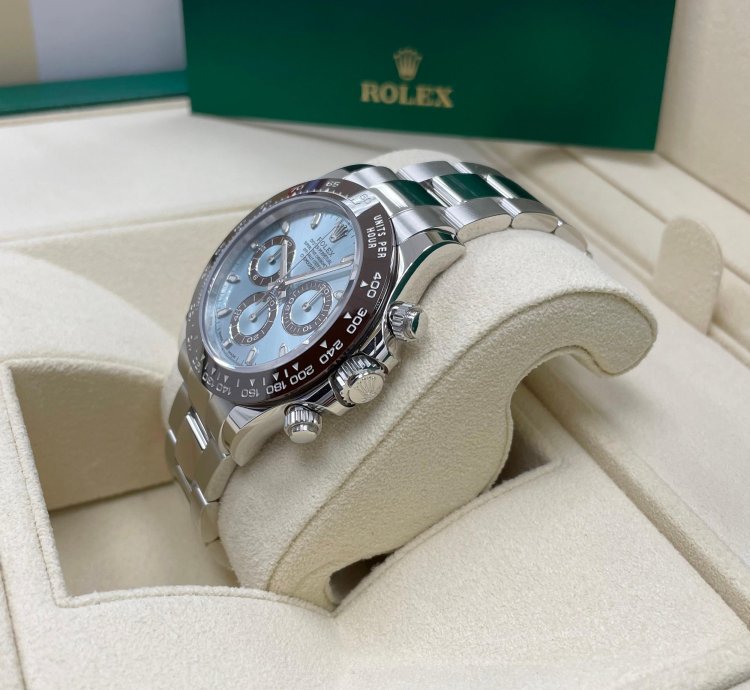 Rolex Daytona Unworn 116506 Daytona Platinum Ice Blue Index Dial 40mm Oyster Bracelet Ceramic