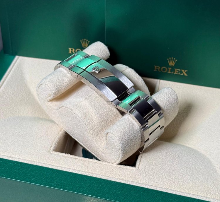 Rolex Sky-dweller Ref 336934 - Neu - 11 2024 - Green Dial - Lc100 - Fullset