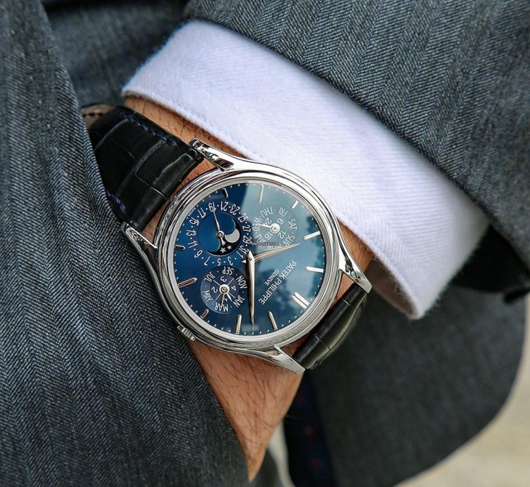 Patek Philippe Perpetual Calendar Platinum Ref 5140p Blue Dial With Exctract Pp