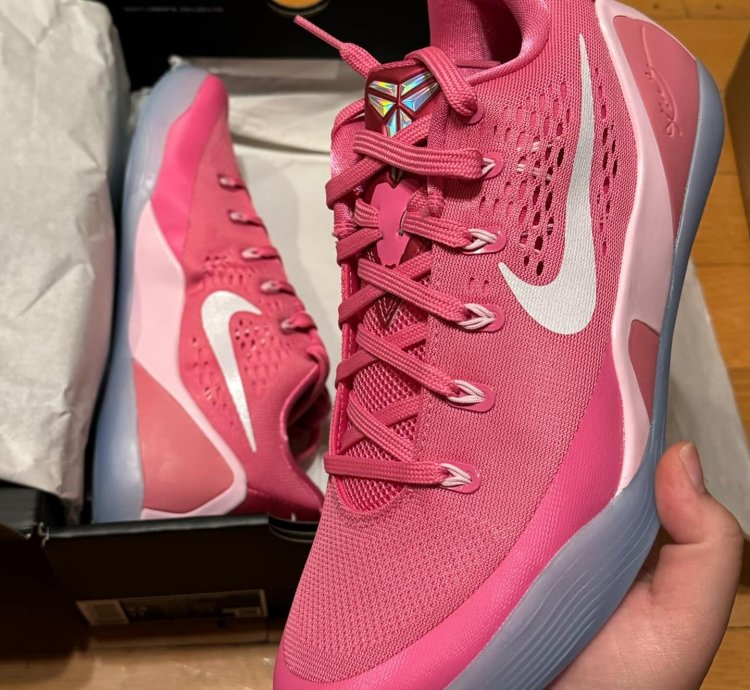 Nike Kobe 9 Em Low Protro Kay Yow Think Pink