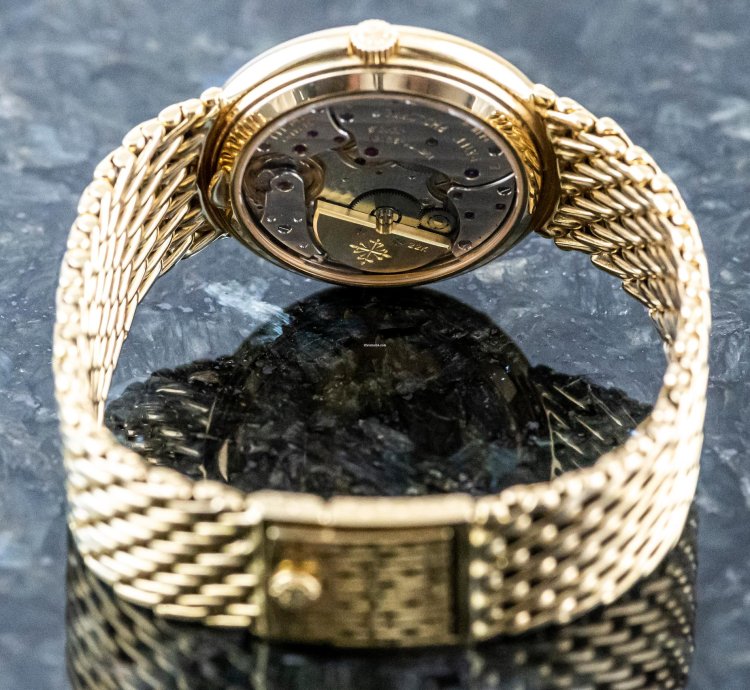 Patek Philippe Perpetual Calendar Reference 3945j 18k Yellowgold 3940 With Gold Bracelet