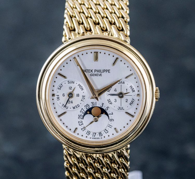 Patek Philippe Perpetual Calendar Reference 3945j 18k Yellowgold 3940 With Gold Bracelet