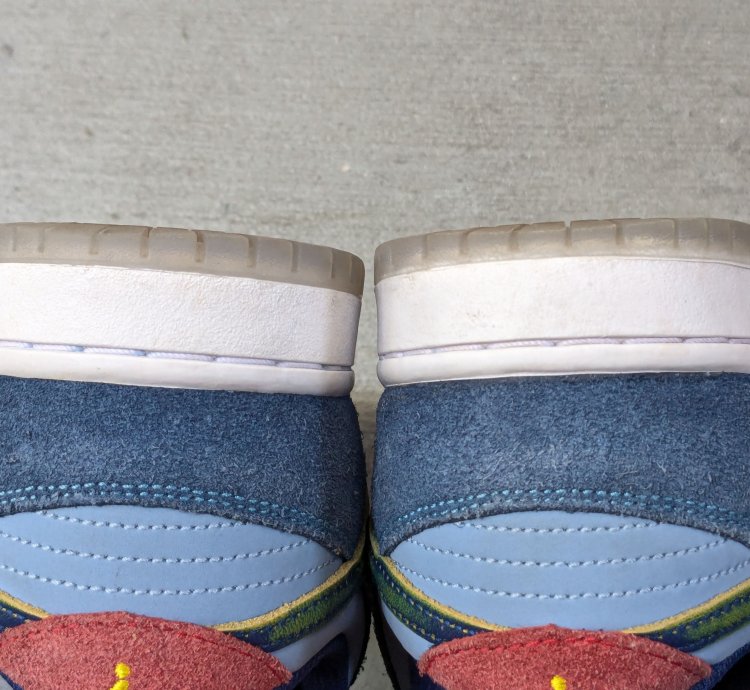 Nike Sb Dunk Low Pro Why So Sad Blue Suede Dx5549-400