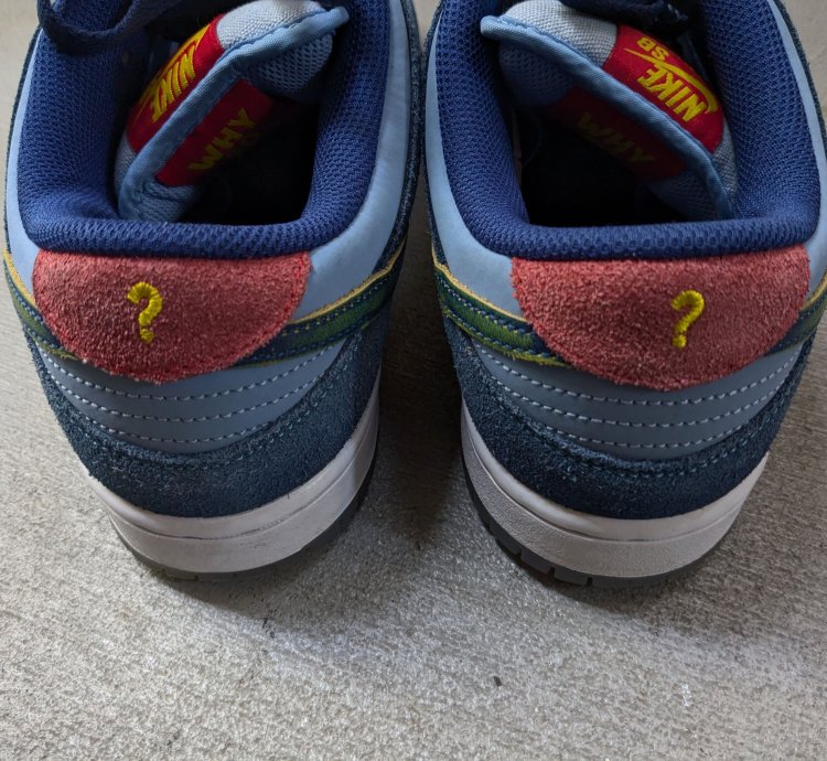 Nike Sb Dunk Low Pro Why So Sad Blue Suede Dx5549-400