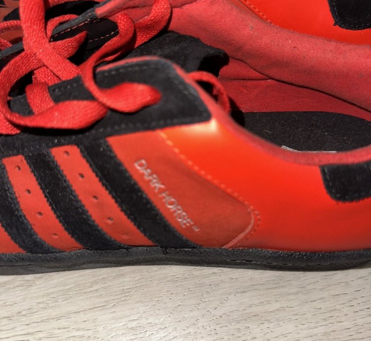 Adidas Dark Horse Comics Adicolor Century R3 Sneakers