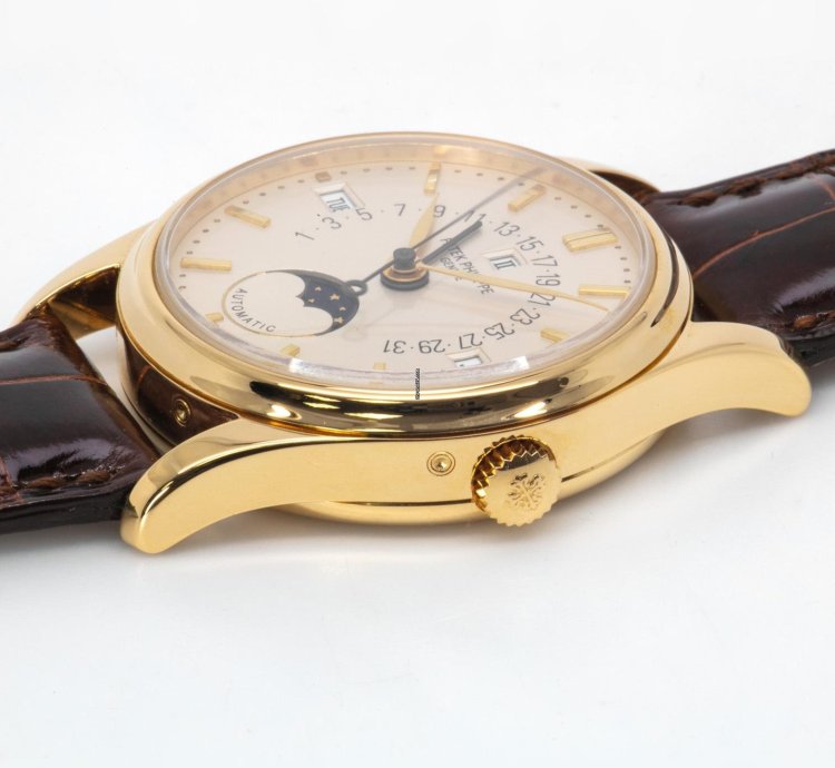 Patek Philippe Perpetual Calendar Retrograde 5050j-019