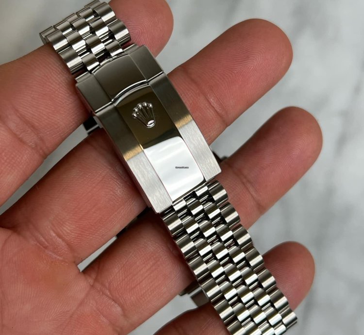 Rolex Sky-dweller Stainless Jubilee Black Bnib 2024