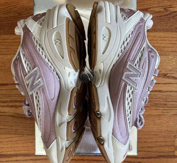 New Balance 1000 Joe Fresh Goods When Things Were Pure Pink