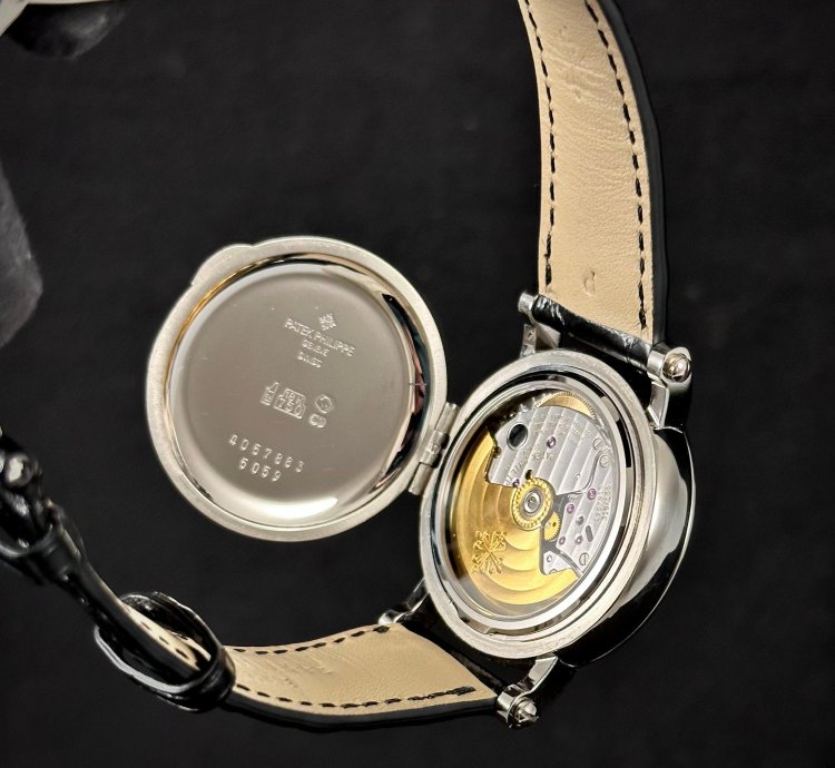 Patek Philippe Perpetual Calendar Retrograde Moonphase 18k White Gold Vintage 1990s Box Papers