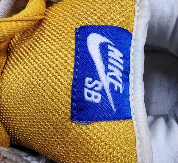 Nike Sb Dunk Low Puff Stuff