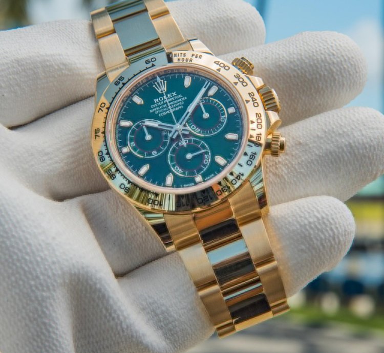 Rolex Daytona Unworn 2023 Daytona 116508 Green Dial