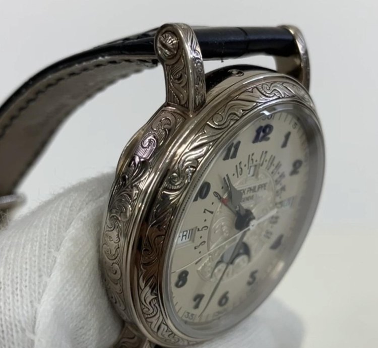Patek Philippe Perpetual Calendar Retrograde Perpetual Calendar 42mm Wg - White Dial - Leather Strap 5160 500g-001