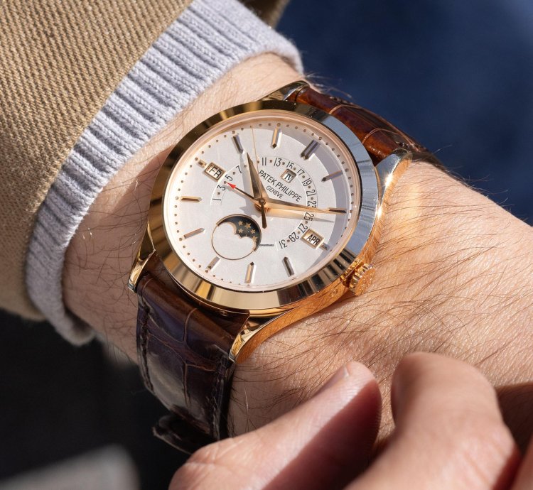 Patek Philippe Perpetual Calendar Retrograde Perpetual Calendar In 18k Rose Gold Box And Paper Set