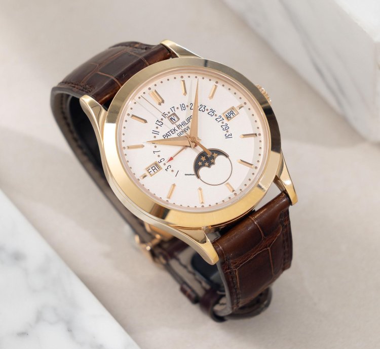 Patek Philippe Perpetual Calendar Retrograde Perpetual Calendar In 18k Rose Gold Box And Paper Set