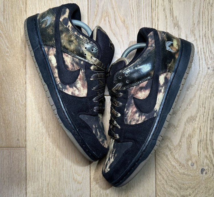 Nike Sb Dunk Low Pushead 2 2012