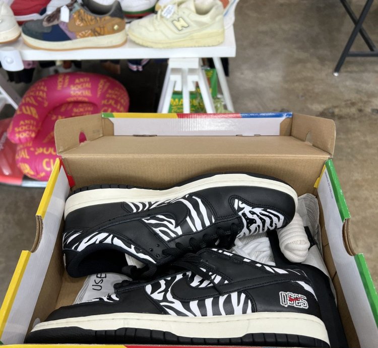 Nike Sb Dunk Low Quartersnacks Zebra Sz 9 5 2021