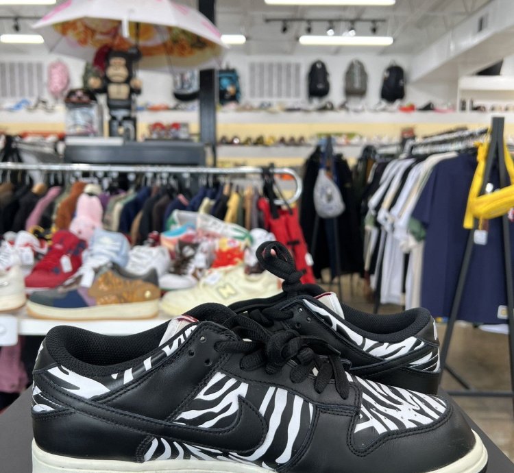 Nike Sb Dunk Low Quartersnacks Zebra Sz 9 5 2021