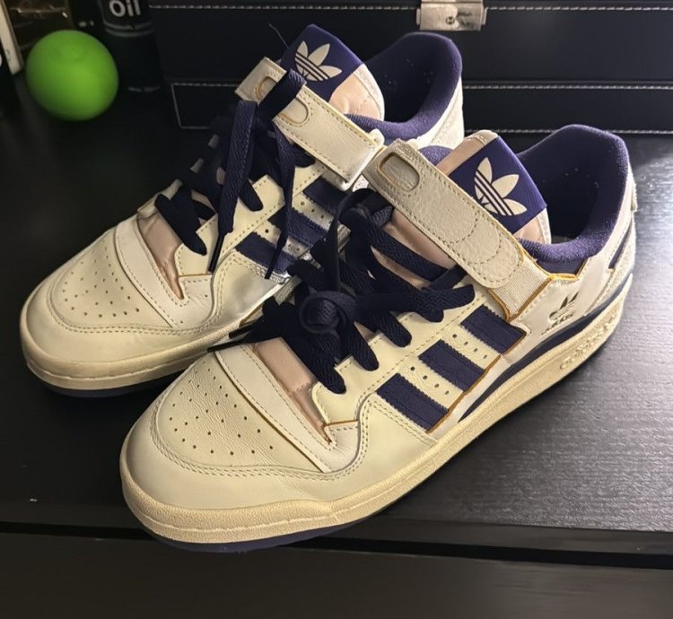 Adidas Forum 84 Low Off White Collegiate Purple Gw2009