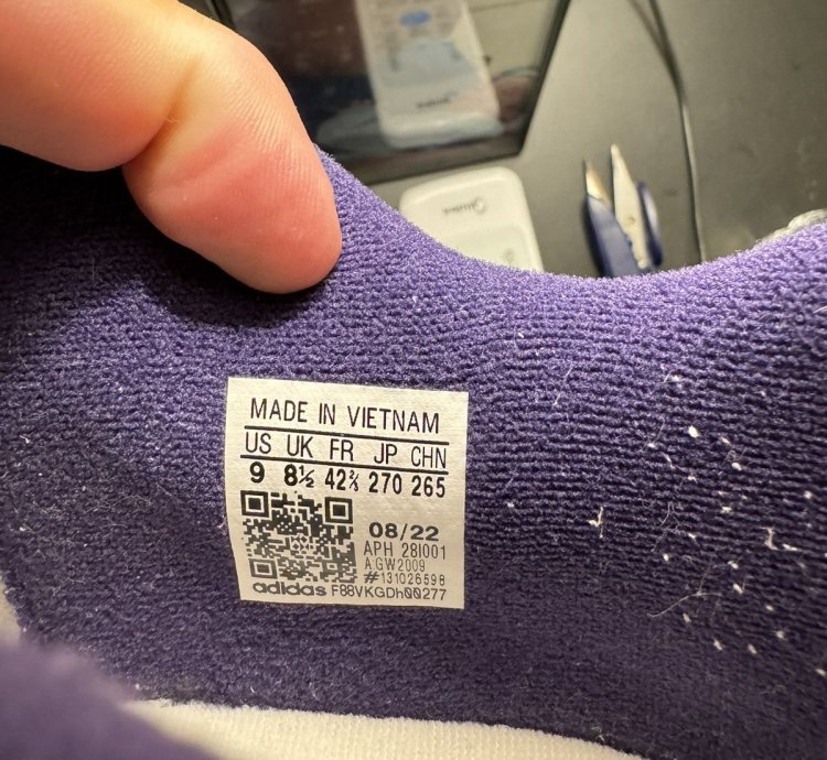 Adidas Forum 84 Low Off White Collegiate Purple Gw2009