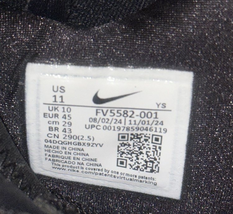 Nike Air Flightposite Triple Black Size 11 Like New