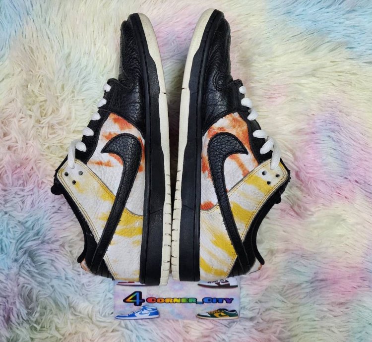 Nike Sb Dunk Low Raygun