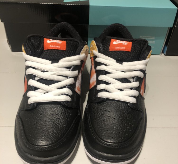 Nike Sb Dunk Low Raygun Tie Dye Black