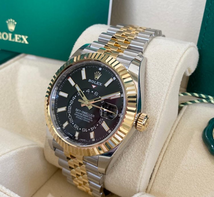 Rolex Sky-dweller Stainless Steel Yellow Gold Black Dial Jubilee 2023