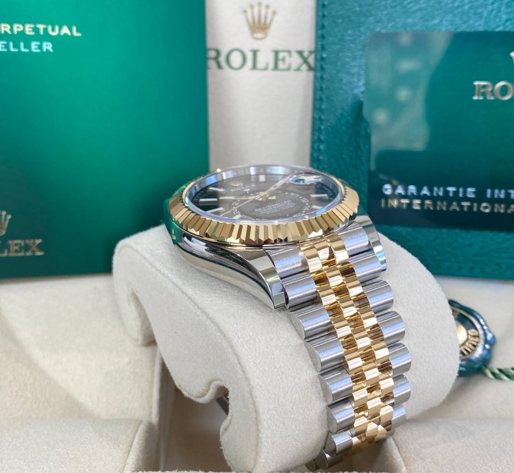 Rolex Sky-dweller Stainless Steel Yellow Gold Black Dial Jubilee 2023