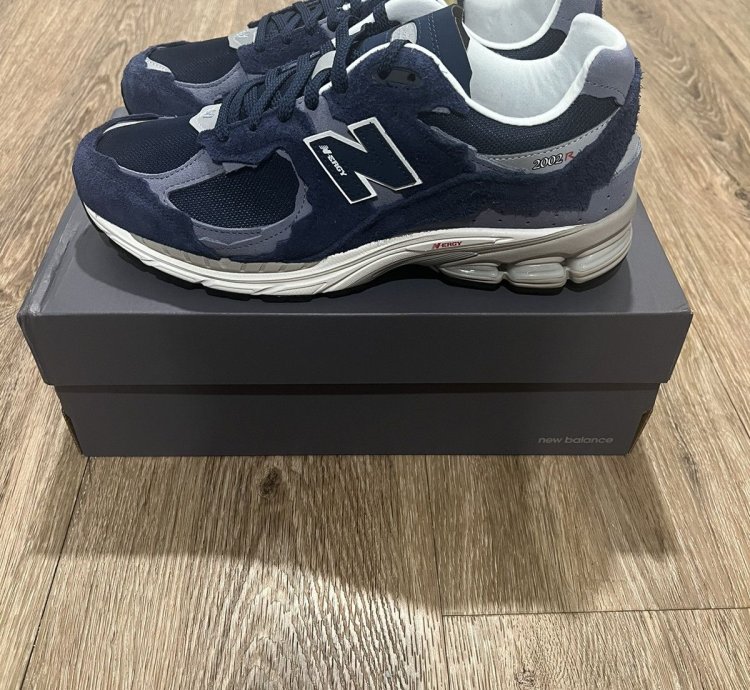 New Balance 2002r Blue Grey
