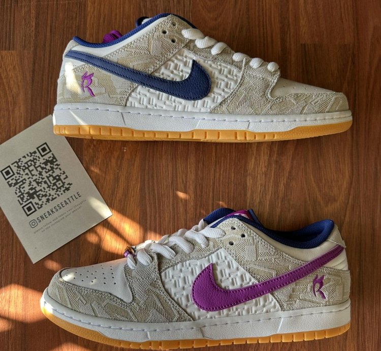 Nike Sb Dunk Low Rayssa Leal Size 11m Fz5251-001
