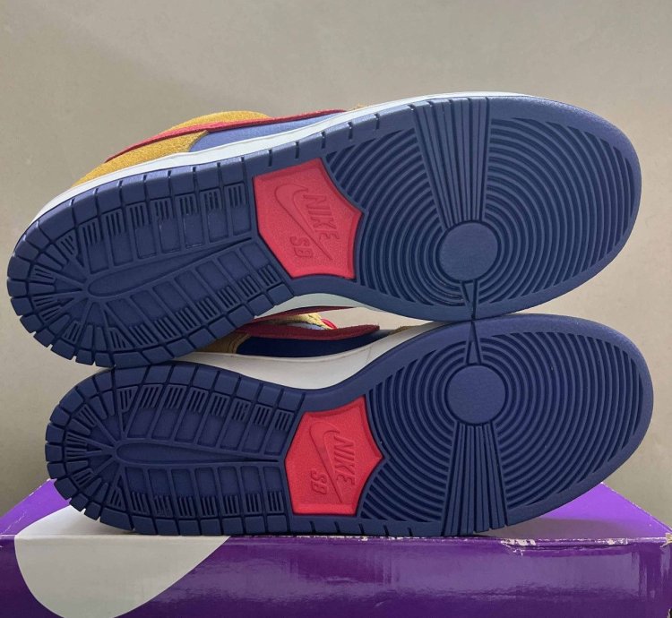 Nike Sb Dunk Low Reverse Papa Bear sku Bq6817700