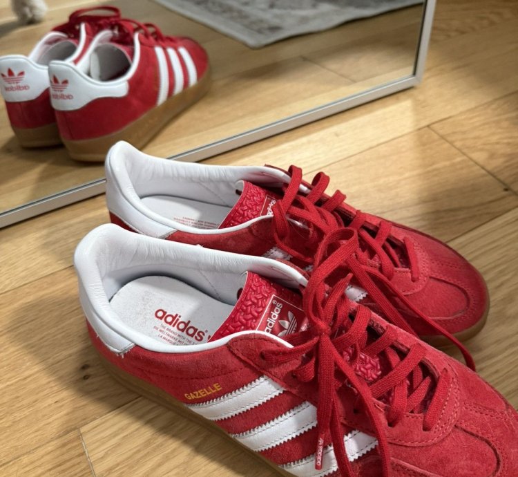 Adidas Gazelle Cherry Red