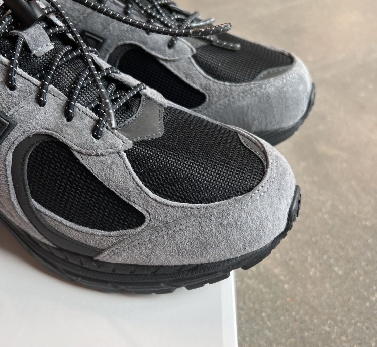 New Balance 2002r Gore-tex Jjjjound Charcoal Size 7
