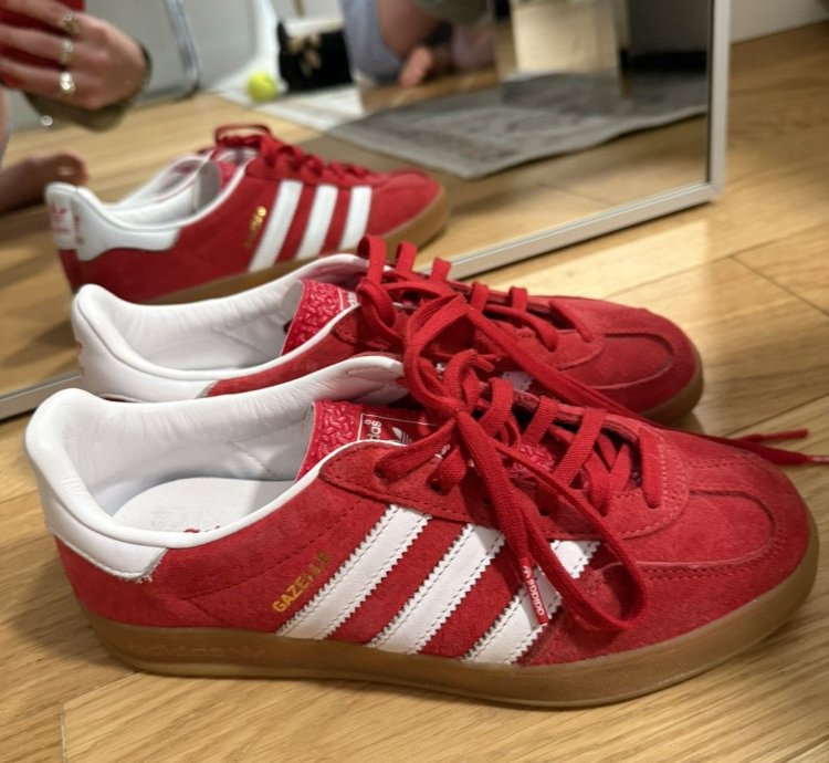 Adidas Gazelle Cherry Red