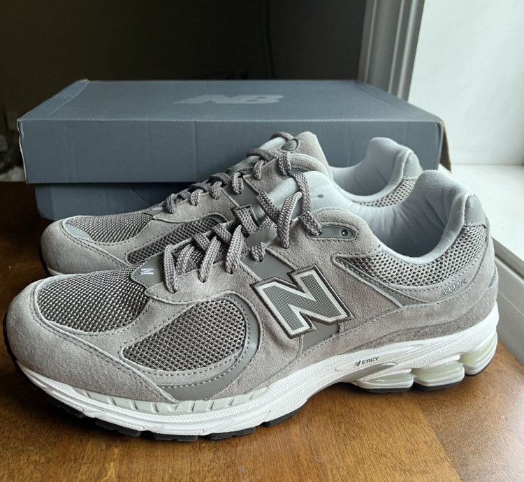 New Balance 2002r Grey White